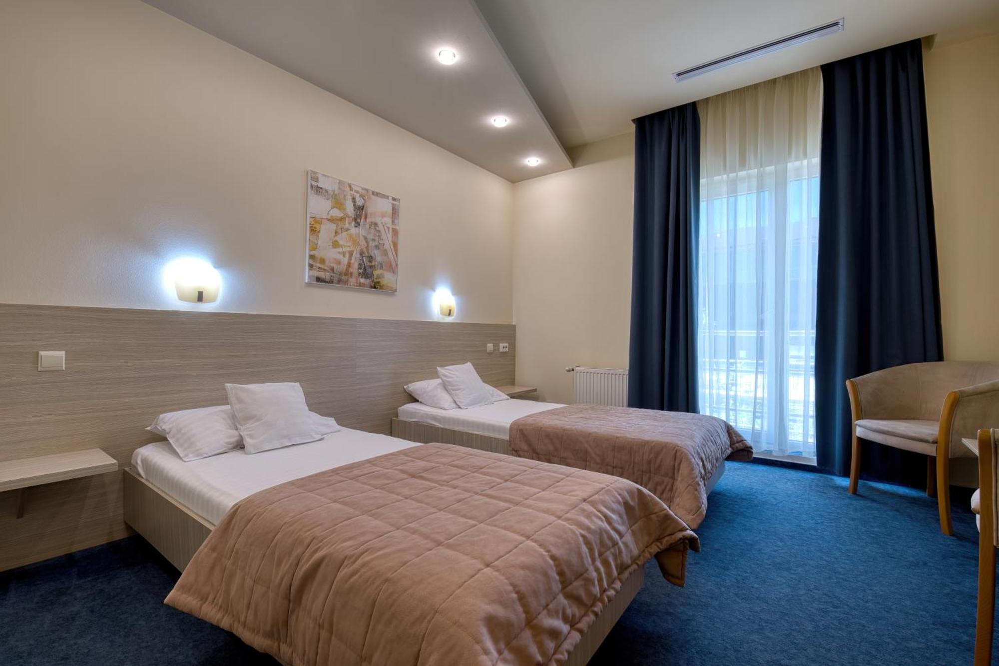 Hotel Torontal Temesvár Kültér fotó