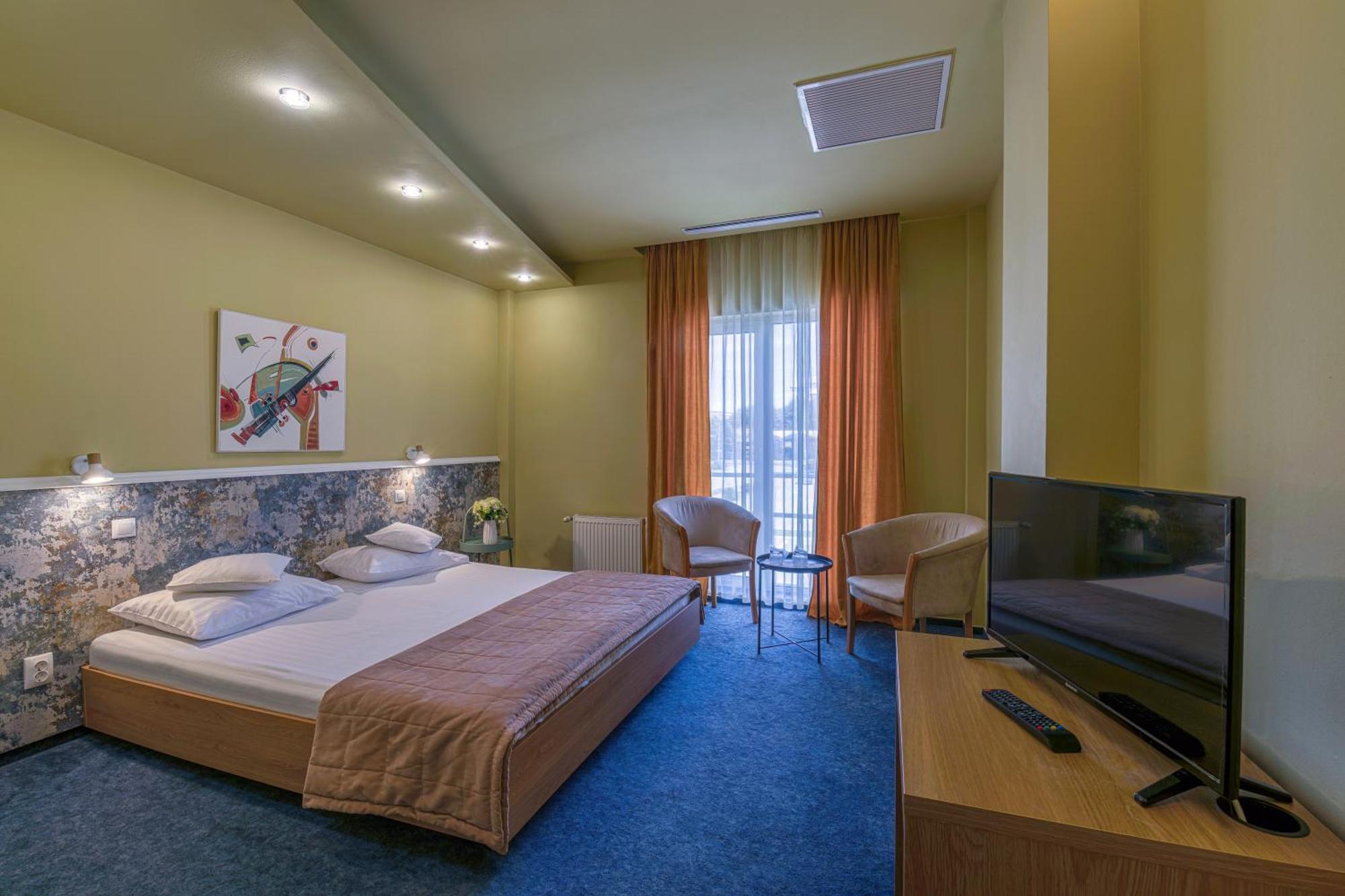 Hotel Torontal Temesvár Kültér fotó